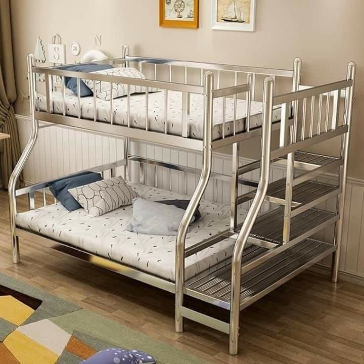 Polished Steel Bunk Bed, for Living Room, Hotel, Hospitals, Home, Bedroom, Specialities : Termite Proof