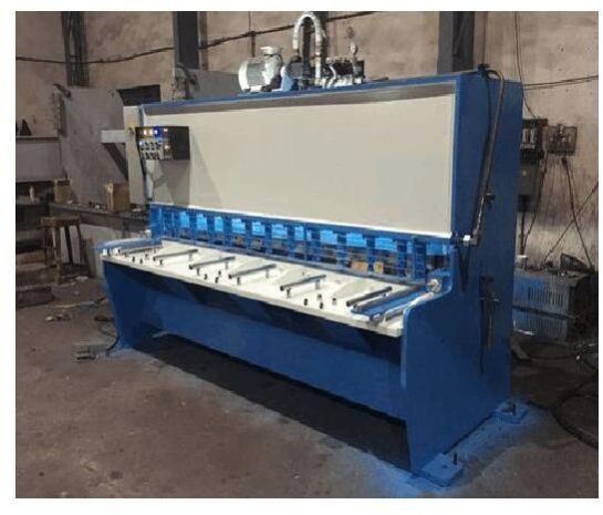 Heavy Duty Shearing Machine