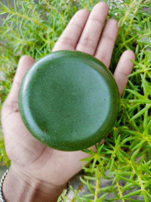 Nature heals Solid antibacterial neem soap, Color : Dark green