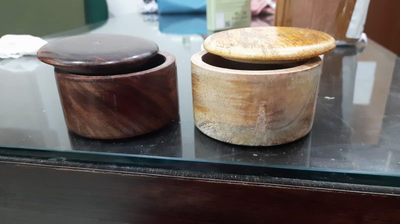 Round Wooden bowl with lid, for Gift Purpose, Hotel, Restaurant, Home, Size : 3 Inches