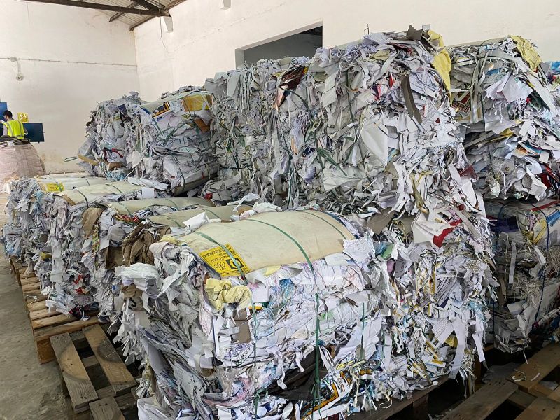 Multicolor Waste Paper, Feature : Eco Friendly, Long Shelf Life