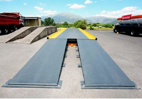 Metal Mobile Weighbridge, for Loading Heavy Vehicles, Feature : Accurate Result