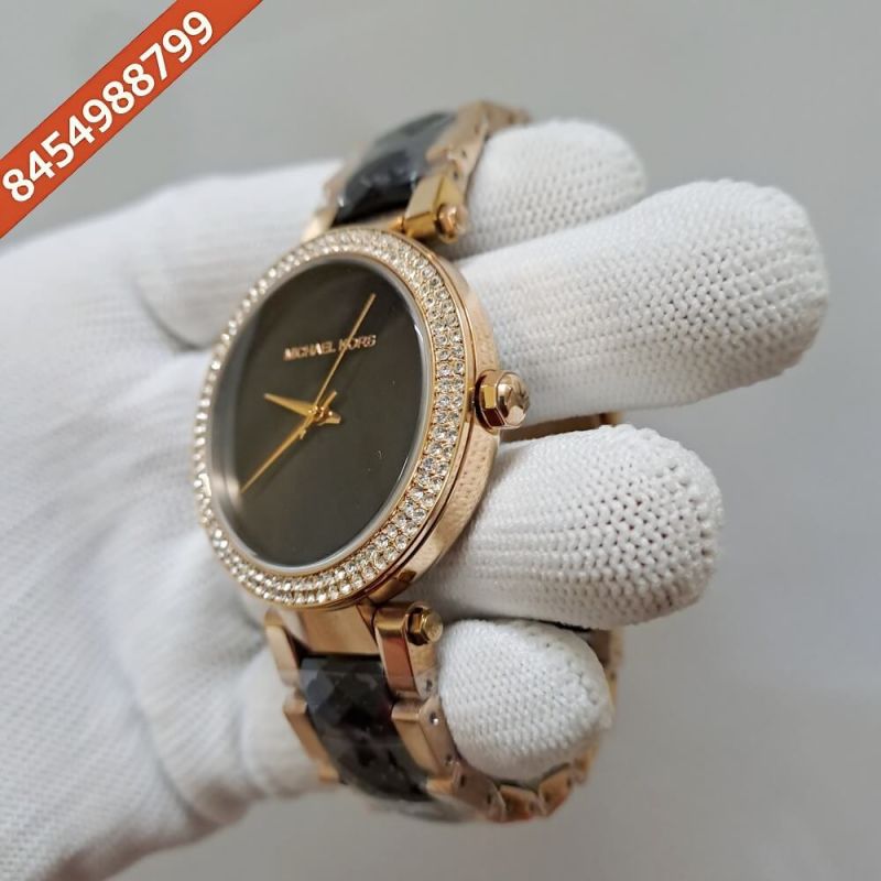 Michael Kors Parker Quartz Rose Gold Black Dial Women's Watch at Rs 5,999 /  Piece in Mumbai