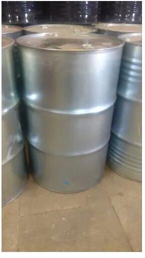 Silver Water Galvanized Barrel