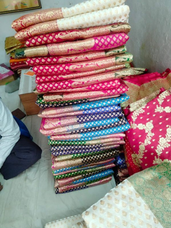 Banarasi semi katan handloom saree, Feature : Dry Cleaning, Easy Wash