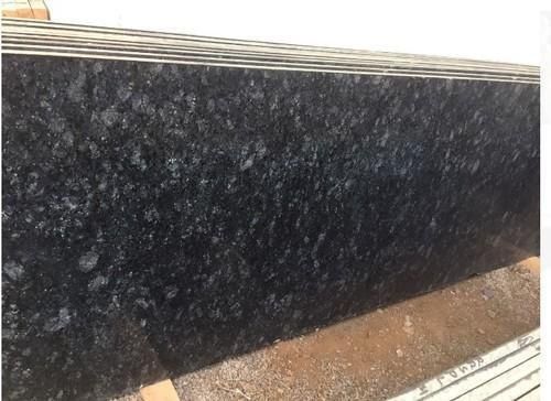 Polished Block Madka Black Granite, for Bathroom, Floor, Feature : Fine Finished, Washable, Water Proof