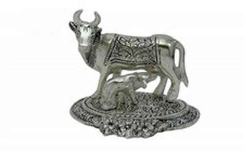 Silver Oxidize Cow and Calf Statue, for Home, Hotel, House, Shop, Packaging Type : Plastic Packet