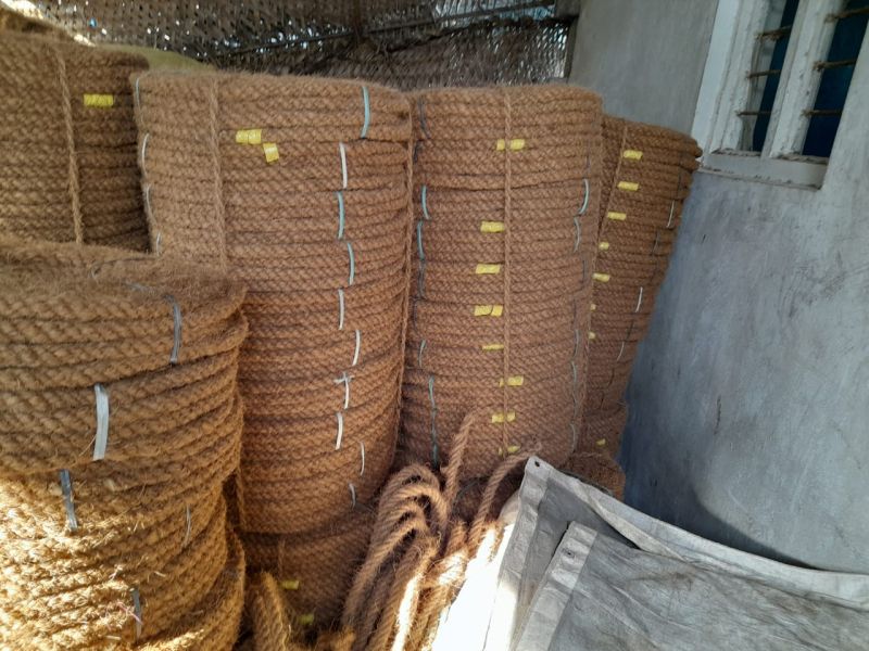 Coconut fibre Hand twisted rope, Feature : Eco Friendly