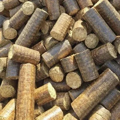 Brown Natural Coriander Biomass Briquettes, Packaging Type : Jute Bags
