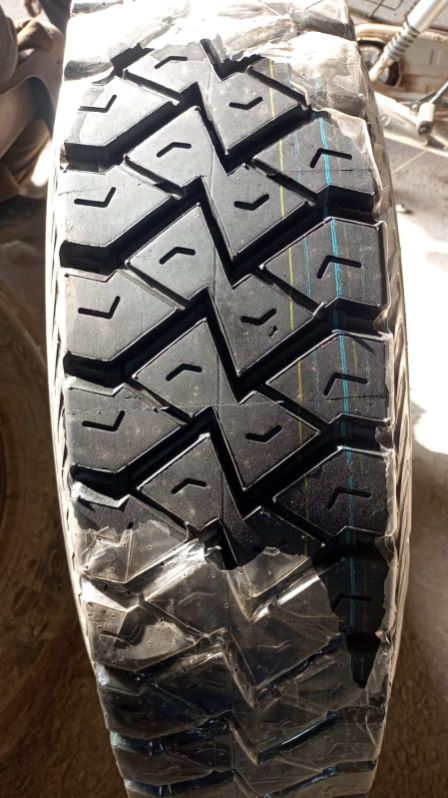 MRF Rubber Tire Bus Tyres, Condition : Remold
