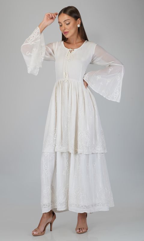 Plain Georgate Ladies White Georgette Gown, Size : M