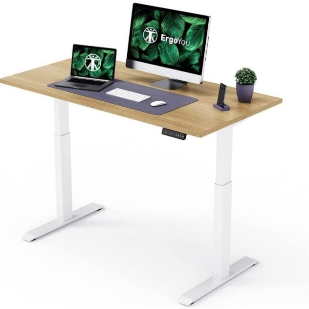 Plain Polished Metal Height Adjustment Office Desk, for Study Room