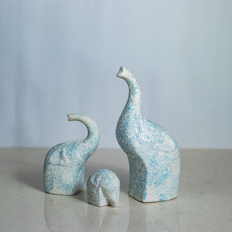 Blue Color Coated Ceramic Elephant Family Showpiece, for Home, Hotel, Packaging Type : Carton Box