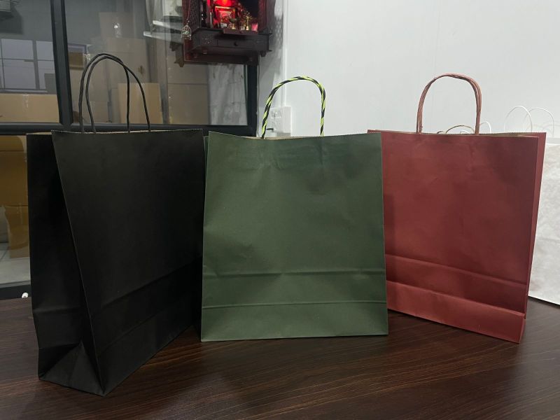 Plain Clr Kraft bag, Size : 20x16inch, 16x14inch, 12x10inch