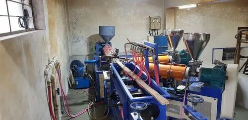 LDPE pipe making machine, Capacity : 100Kg per Hr