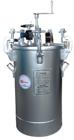 Metallic TL 45 Litre Pressure Feed Tank, for Industrial Use, Feature : High Storage