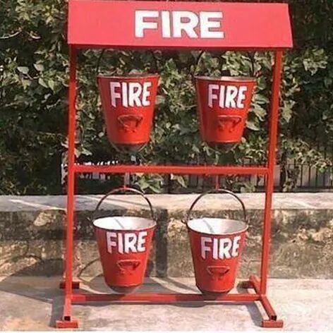 Iron Fire Bucket Stand, for Complex, Fruit Market, Kitchen, Malls, Shopping, Stores, Vegetable Market