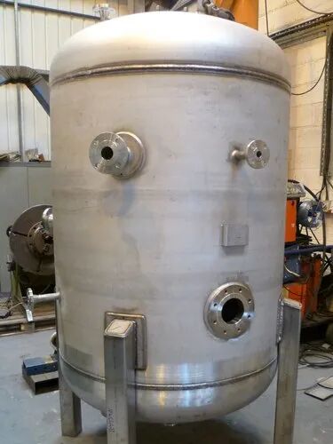 Air Receiver Tank, Features : Low operation cost, Reliable, Easy to use.