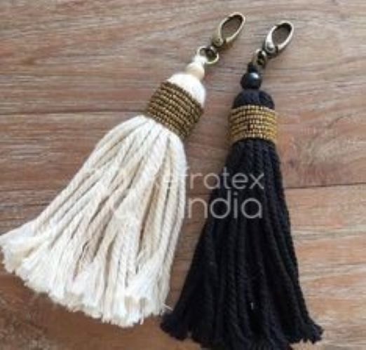 Refratex India Plain Cotton KT598 Key Ring Tassel, Feature : Easily Washable, Light Weight