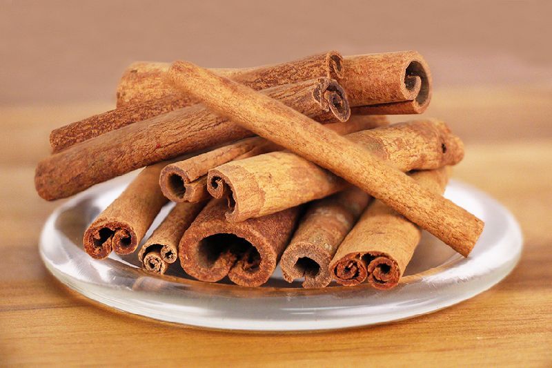 Cinnamon sticks, for Food Medicine, Certification : FSSAI Certified
