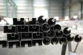 10-20Kg Stainless Steel Slotted Pipe, Fluid Type : Water