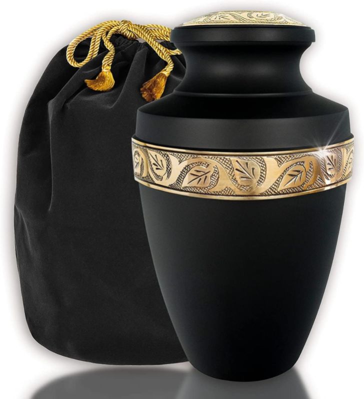 Polished Black Cremation Urn, for Home Decor, Hotel Decor, Restaurant Decor, Style : Amtique