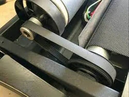 Black rubber Motor Belt