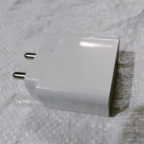 White 15 W USB Mobile Charger Cabinet