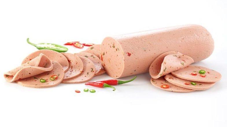 Frozen Chicken Salami Slices, for Restaurant, Packaging Type : Packet