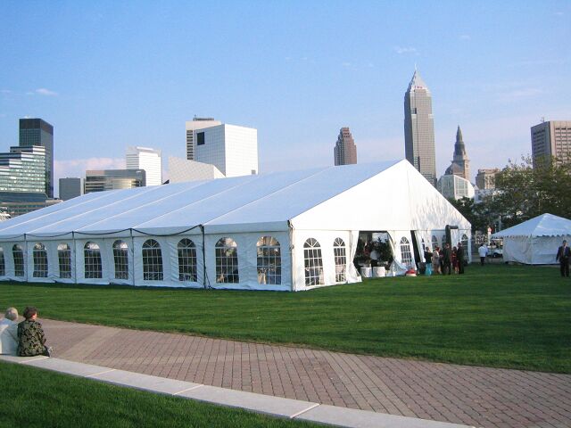 CLEARSPAN TENT