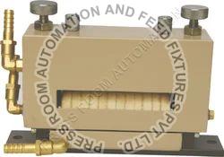 Automatic Gravity Roller Lubrication System, Color : Brown
