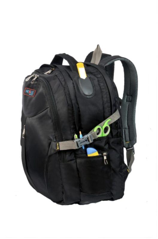 Plain Trekking Backpack Bag, Load Capacity : 40Kg
