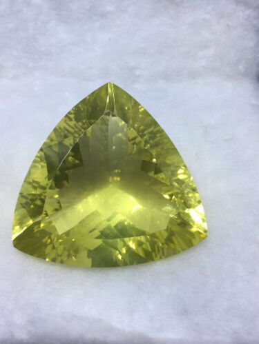 Yellow Topaz, Shape : Trillion