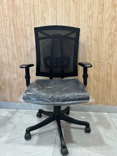 Medium Back Revolving Office Chair, Style : Modern