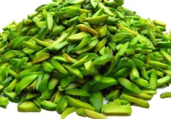 Sliced Pistachios (Green Peeled)