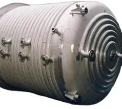 Mild Steel Jacketed Reaction Vessels, for Chemical industry, Industrial, Feature : Less maintenance
