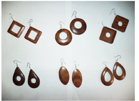 Wood Earring Set, Feature : Durable, Light Weight