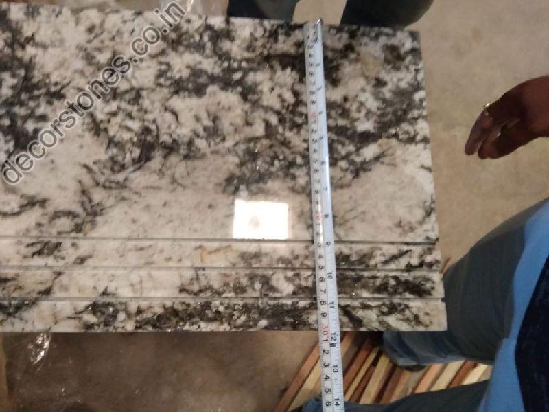 10-20 Kg Polished Alaska White Granite Stone, Overall Length : 6-9 Feet
