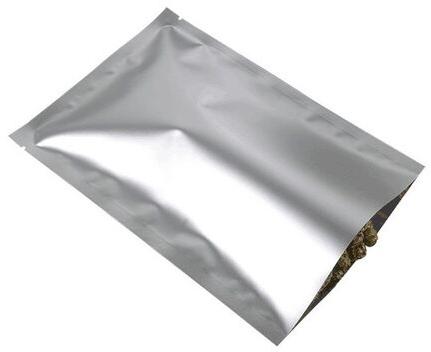 Plain Metallized Polyester Pouch, Color : Sliver