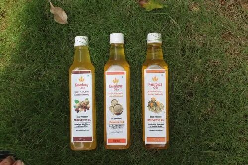Safflower oil, Packaging Type : Bottle