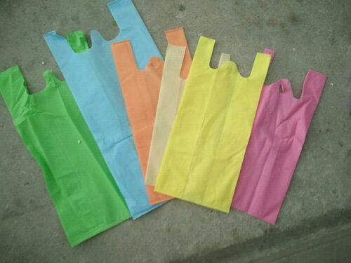 Non Woven W Cut Bags, for Shopping, Feature : Easy To Carry, Eco Friendly, Recyclable