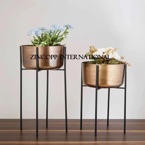 Pot With Stand Set Of 2