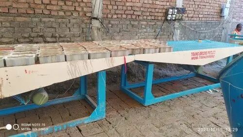 Trang 2-4 Kw Automatic Vibrating Table, for Brick Making Industrial
