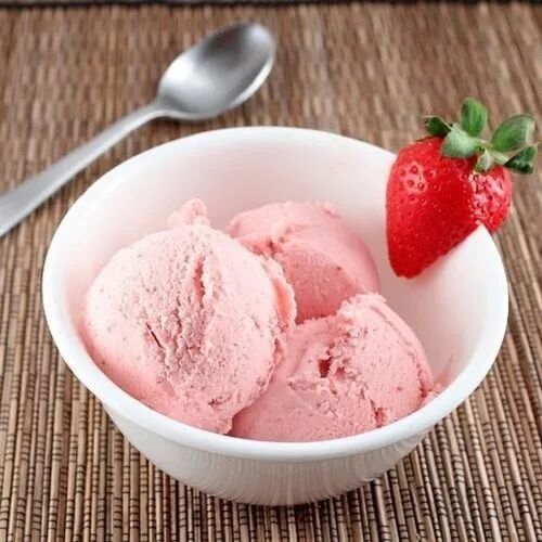 Lumaa Strawberry Ice Cream, Packaging Type : Box