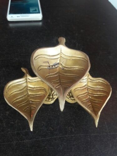 Leaf Shaped Diya