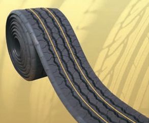 Black Radial Special Precured Tread Rubber, for Tyre Use, Pattern : Plain