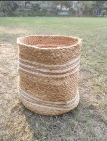 Natural Jute Planter Basket