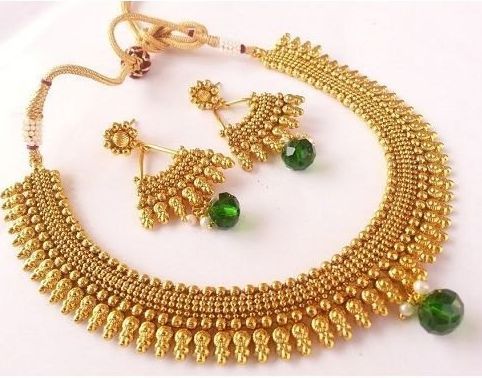 Golden Round Metal Gold Plated Imitation Necklace Set, Occasion : Wedding Wear