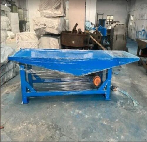 Monika Enterprises 0-200 kg Iron Vibrating Table, for Industrial