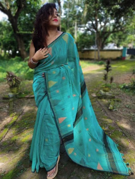 Stitched Khadi Cotton Sarees, for Easy Wash, Dry Cleaning, Anti-Wrinkle, Technics : Embroidery Work